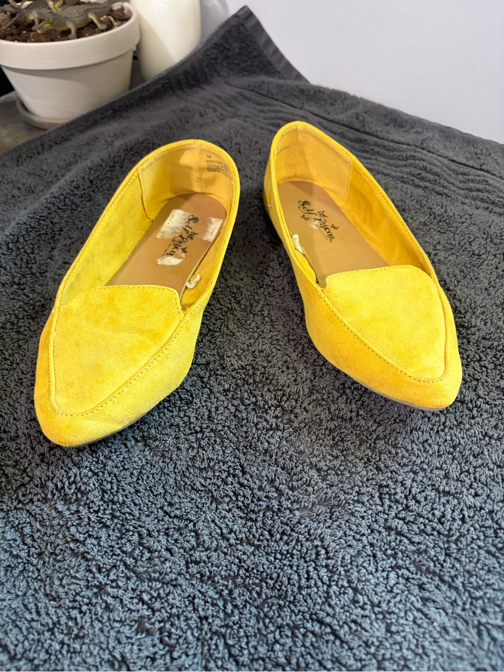 Self Esteem Yellow Pointed-Toe Suede Flats